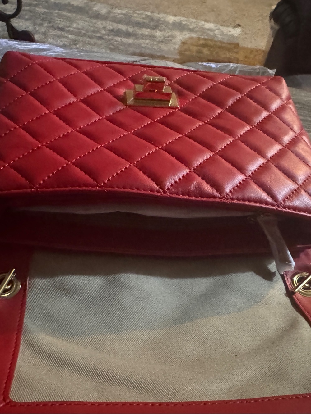 G by Giuliana Red Quilted Shoulder Bag - Picture 3 of 8